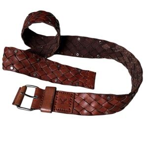 American Eagle Women’s Brown Braided Leather Belt Size Small/Medium